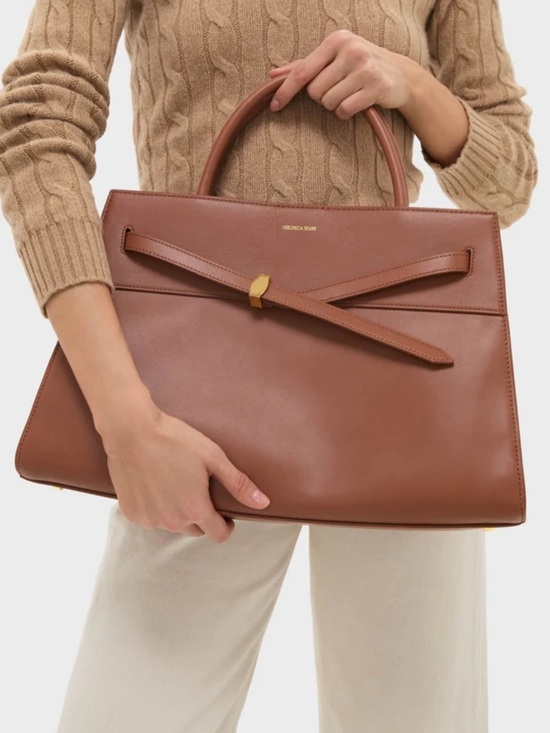 Veronica Beard Handbags - Veronica Beard large dash bag in hazelwood with crossbody strap and care bag